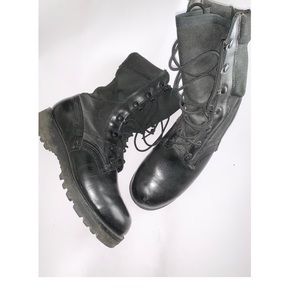 Combat boots